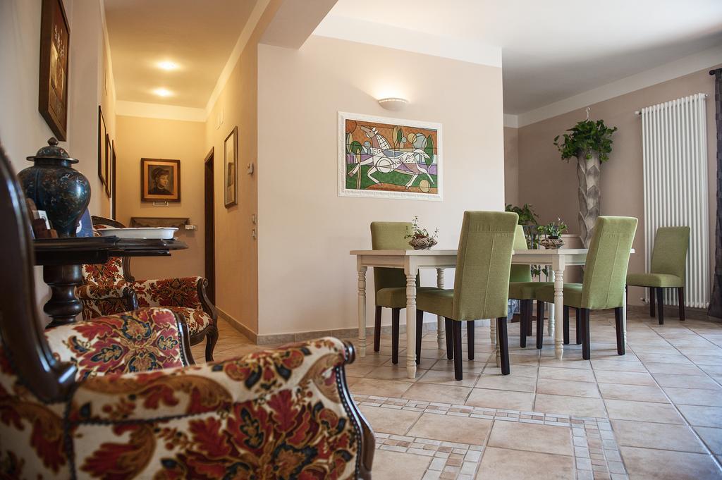 Hostal Il Casale Del Ra Tuoro sul Trasimeno Exterior foto