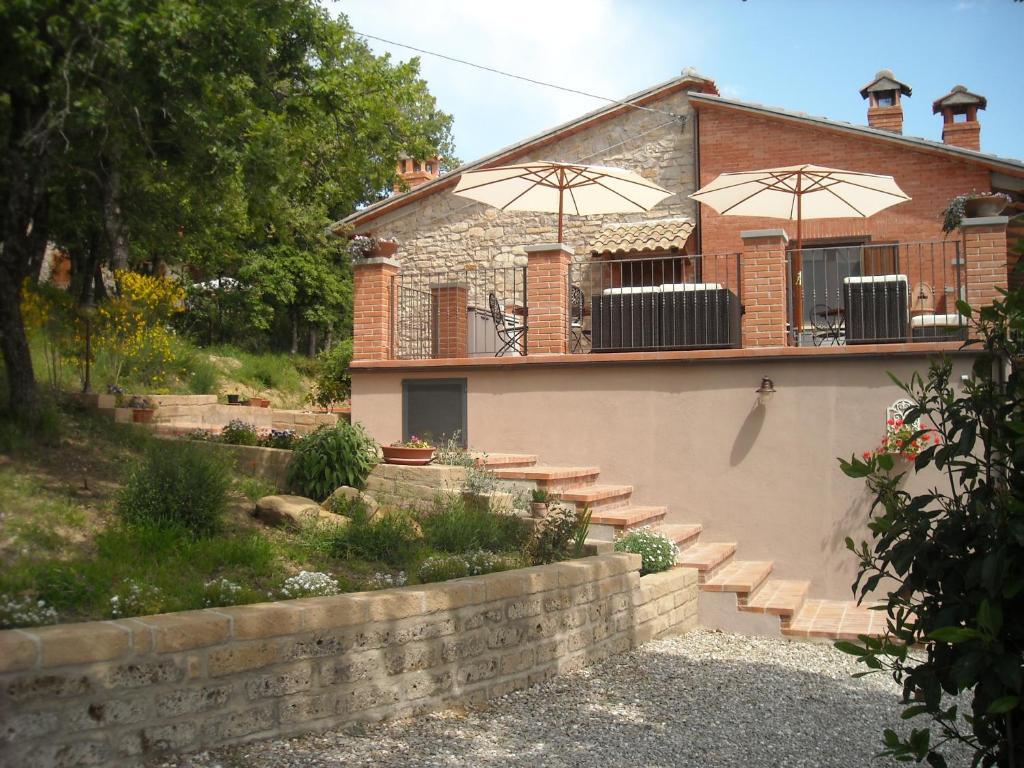 Hostal Il Casale Del Ra Tuoro sul Trasimeno Exterior foto