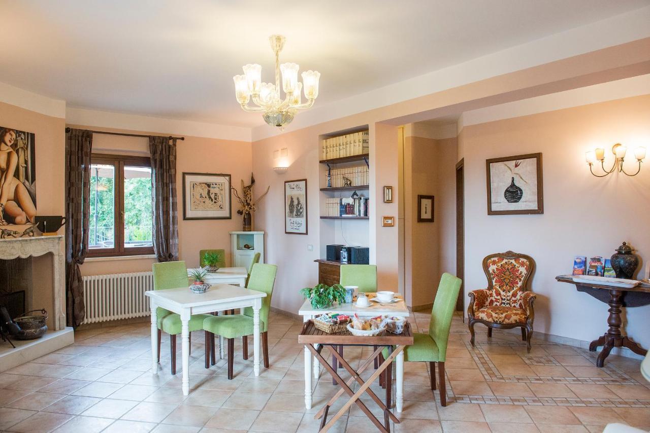 Hostal Il Casale Del Ra Tuoro sul Trasimeno Exterior foto
